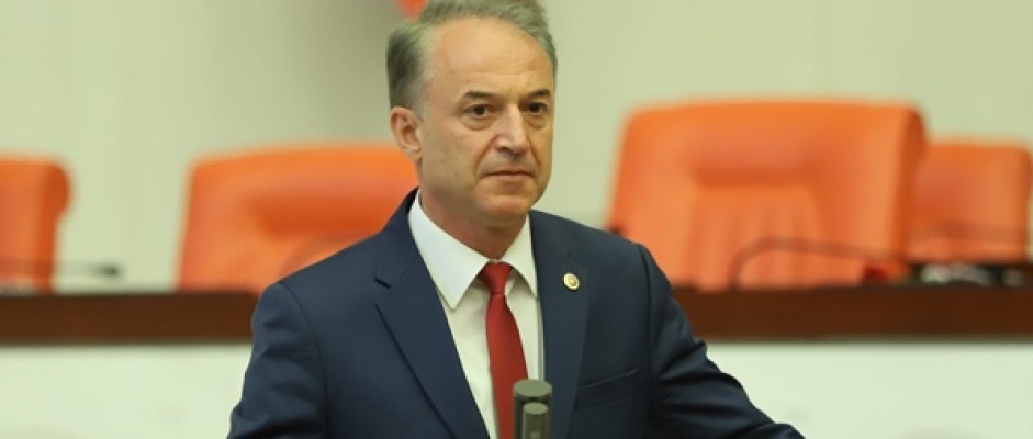 CHP’Lİ YÜKSEL: “SAĞLIK BAKANI’NIN KONGRELERE ‘DUR’ DEMESİNİ BEKLERDİM”
