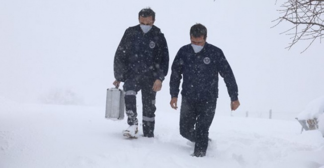 Geçit vermeyen yollar şifa için açıldı