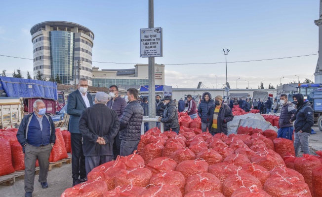 Karacabey’in kırmızı soğanı, insan vücudunu zırh gibi koruyor