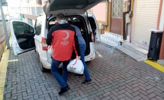 Türk Kızılay Bursa şubesi gönüllere dokunuyor