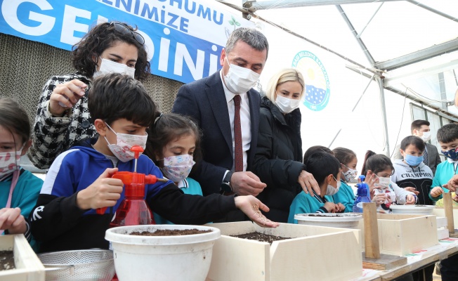 ATA TOHUMLARI TOPRAK İLE BULUŞTU