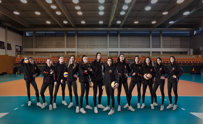 BEYMEN CLUB ECZACIBAŞI VİTRA’NIN   RESMİ KIYAFET SPONSORU OLDU