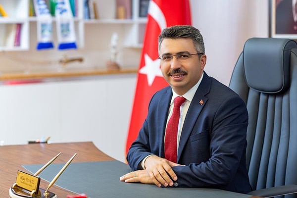NEWYORK'TAKİ FETÖ PROPAGANDASINA YILDIRIM’DAN YANIT