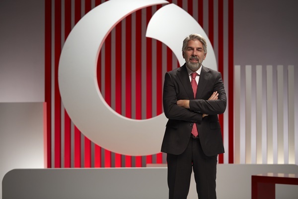 VODAFONE TÜRKİYE SÜRDÜRÜLEBİLİRLİK   RAPORU’NA STEVIE®’DE ALTIN ÖDÜL