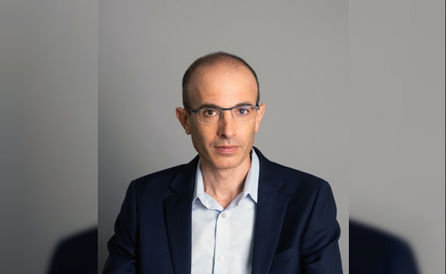 YUVAL NOAH HARARİ:    “GERÇEKTEN İSTERSEK COVID-19     TARİHİN SON SALGINI OLABİLİR