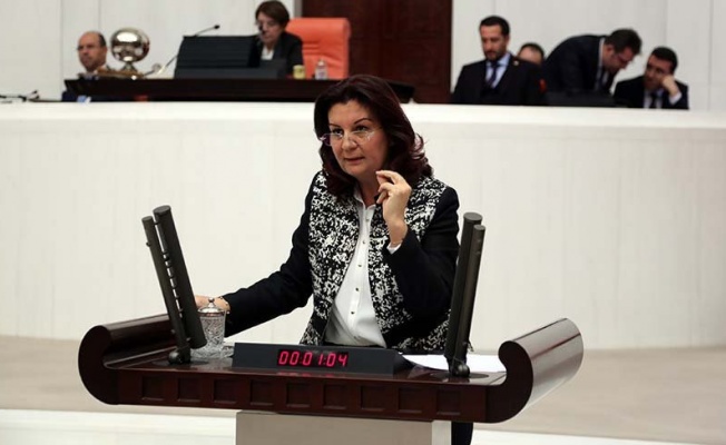 Bu ülkede çocuklar okulda olması gereken yaşta çalışıyor, erken yaşta evlendiriliyor, evden kaçıyor ve suça sürükleniyor!