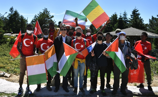 Osmangazi Belediyesi 19 Mayıs’ı Zirvede Kutladı