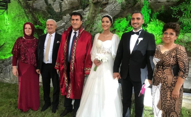 DEMİRÖREN VE ŞEKER AİLESİNİN MUTLU GÜNÜ