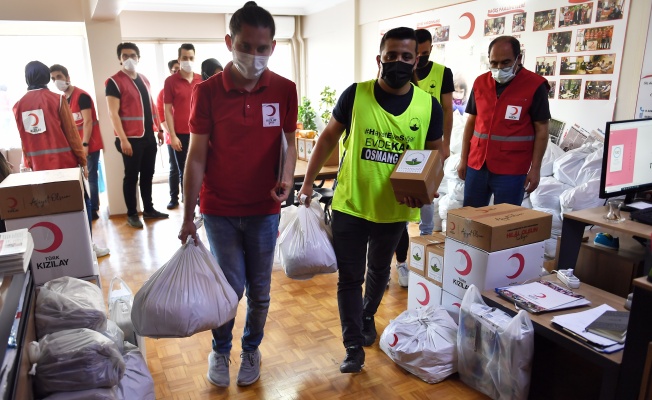 Sosyal Destekte Osmangazi ve Kızılay Omuz Omuza