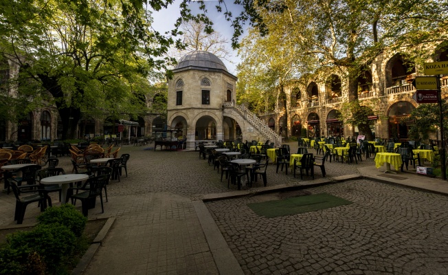 7 asırlık hanlarda zamanda yolculuk