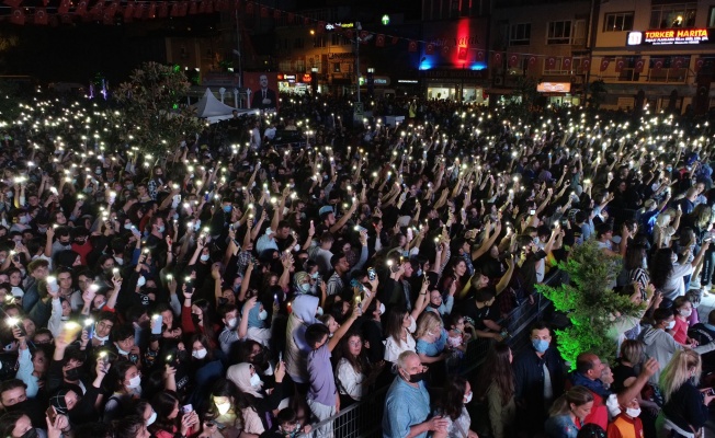 Mustafakemalpaşa’da kurtuluş coşkusu Buray ile taçlandı