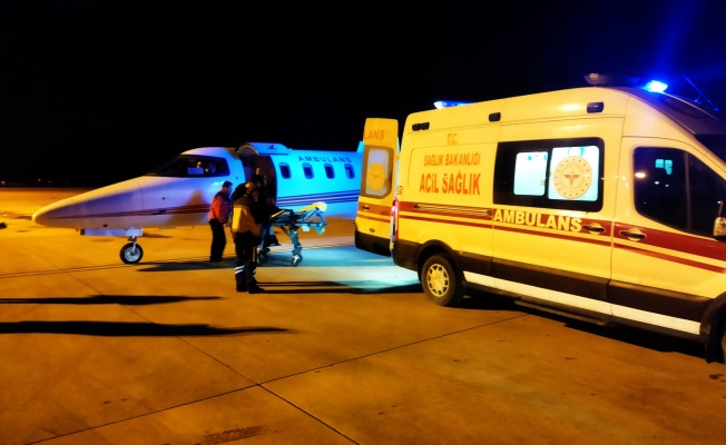 50 yaşındaki hasta ambulans uçakla tedavi için Bursa'ya getirildi