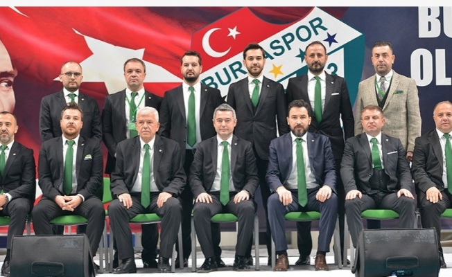 BURSASPOR'UN YENİ BAŞKANI ÖMER FURKAN BANAZ OLDU