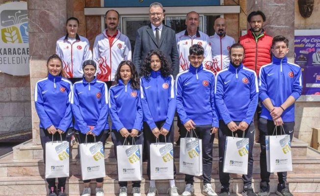 Karacabey, Badminton İşitme Engelliler Milli Takım kampına ev sahipliği yaptı