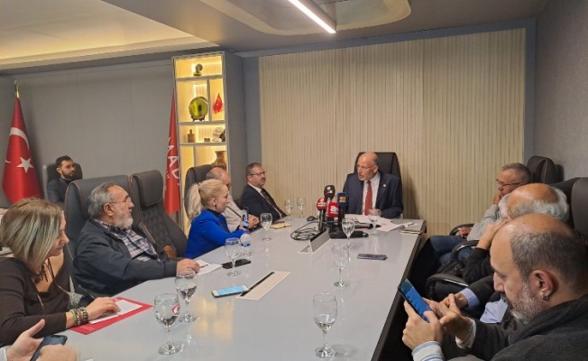 Bursa eski milletvekili Mustafa Öztürk, Gelecek Partisi#039;nden istifa etti!