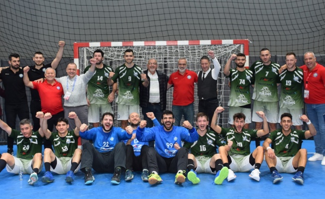 ÇEKİŞMELİ GEÇEN MAÇIN GALİBİ NİLÜFER BELEDİYESPOR