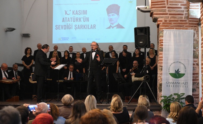 Ulu Önder Sevdiği Şarkılarla Anıldı