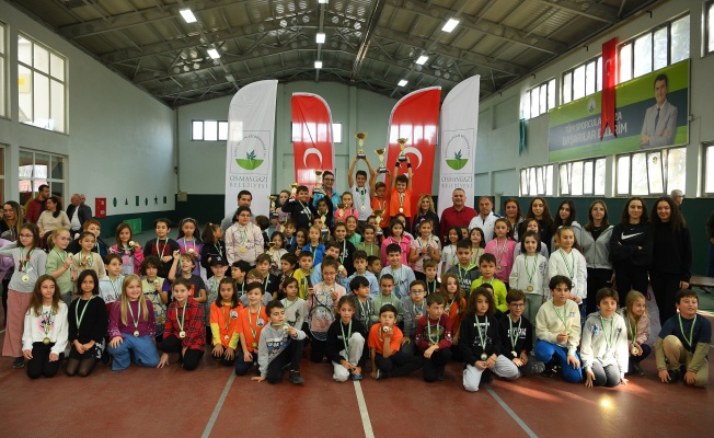 Osmangazi Tenis Kış Kupası Nefes Kesti