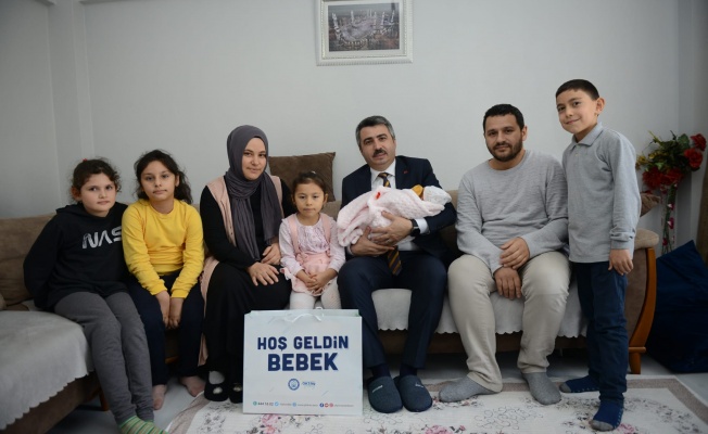 YILDIRIM’IN YENİ SAKİNLERİNE İLK HEDİYELERİ BELEDİYEDEN