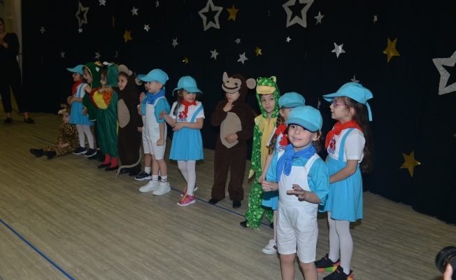 Egeberkli miniklerin karne sevinci