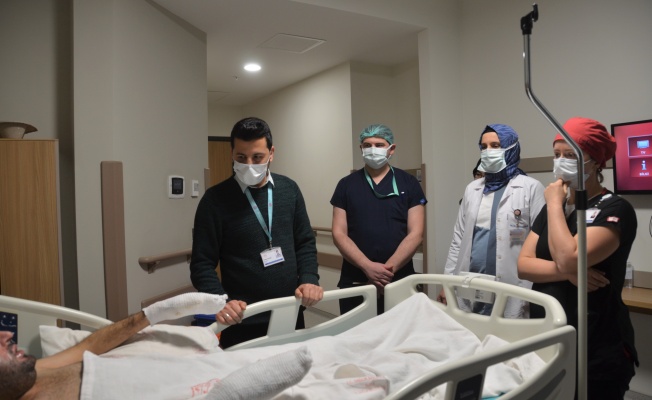 GEMİ YANGININDA YARALANAN İKİ MISIR VATANDAŞI, BURSA ŞEHİR HASTANESİ’NDE ŞİFA BULDU