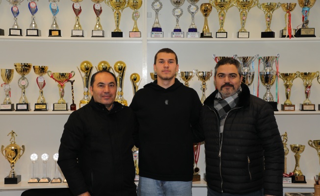 Gemlik Belediyespor iki sporcu daha kazandırdı