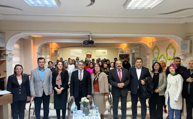 Yıldırım’da Aile Okulu Eğitici Eğitimi Hizmet İçi Eğitim Kursu Mezunlarını Vermeye Devam Ediyor