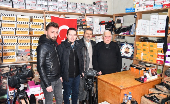 85 YAŞINDA SABAH 7’DE DÜKKÂNINI AÇIYOR