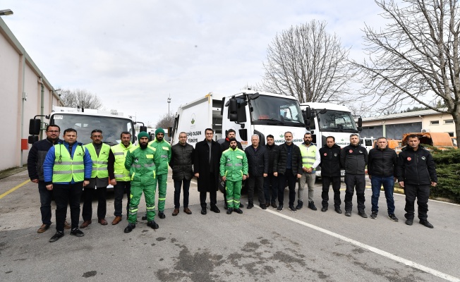 Osmangazi’nin deprem bölgesine yardım ve destekleri sürüyor