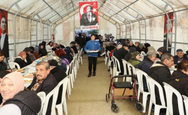 Bursa'da Mudanyalılar iftar çadırında buluşuyor