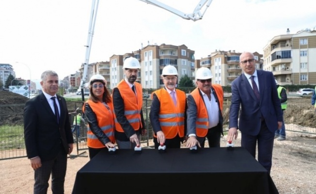 Bursa Nilüfer'de Dr. Refik Saydam Sağlıkçılar Parkı'nın temeli atıldı