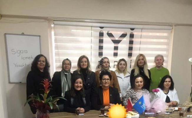 İYİ kadınlar Kestel'de buluştu!