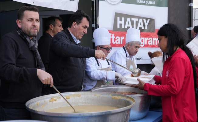 Osmangazi Belediyesi, Ramazan’ın bereketini deprem bölgesinde paylaşıyor