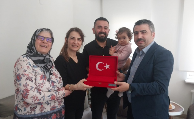 BAŞKAN YILMAZ’DAN ŞEHİT AİLESİNE ZİYARET