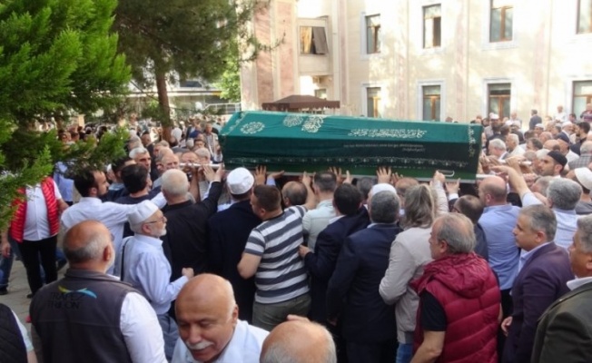 Şair Cengiz Numanoğlu Bursa'da son yolculuğuna uğurlandı