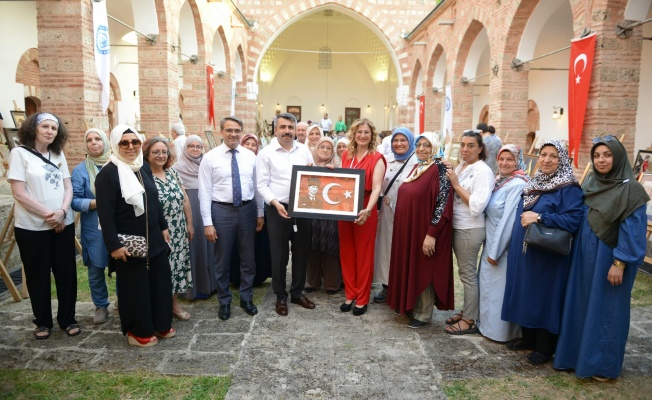 KADINLARIN EL EMEĞİ ÜRÜNLERİ GÖRÜCÜYE ÇIKTI