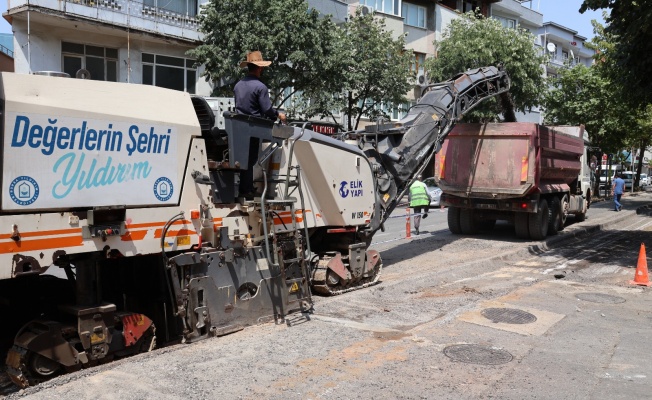 TEYYARECİ MEHMET ALİ CADDESİ YENİLENİYOR