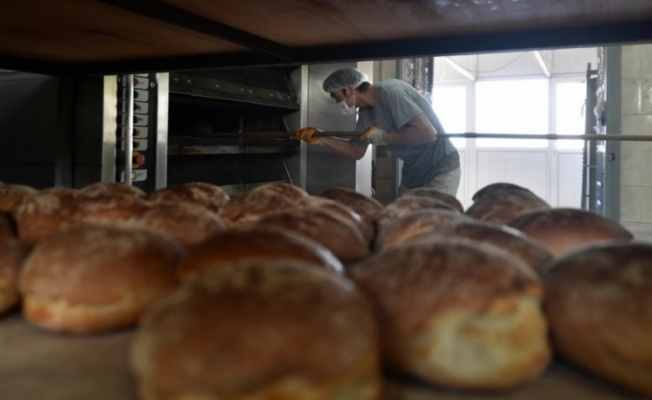Bursa'da ekmekler pişiyor umutlar yeşeriyor