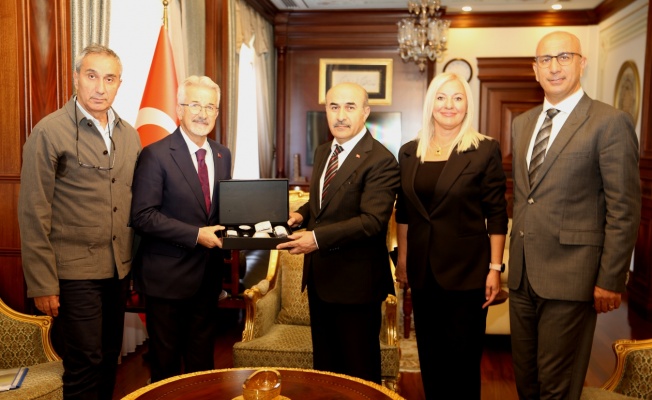 BAŞKAN ERDEM'DEN NEZAKET ZİYARETİ