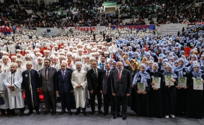 Diyanet İşleri Başkanı Ali Erbaş, Bursa'da toplu icazet merasimine katıldı