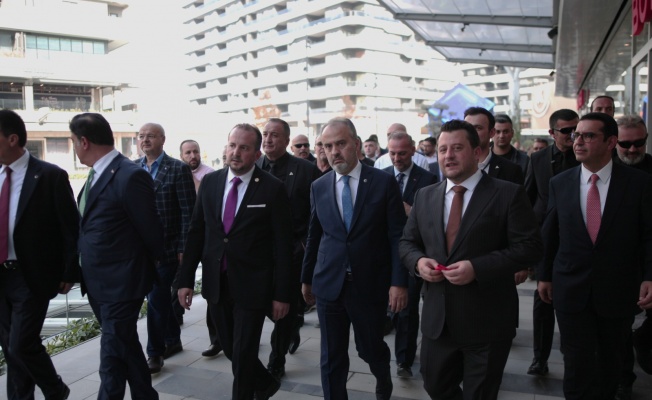 DownTown Bursa Yaşam ve Eğlence Merkezi kapılarını açtı