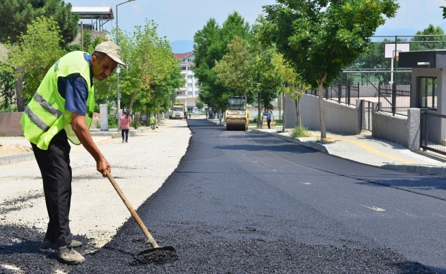 YILDIRIM’DA CADDE VE SOKAKLAR YENİLENİYOR