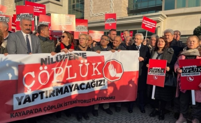 Kayapa'da Çöplük İstemiyoruz Platformu, Kayapa Çöplüğü'ne karşı Bursa Büyükşehir önünde toplandı