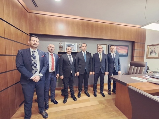 Atanamayan Uzmanlar Derneği sorunlarını Meclis'te anlattı