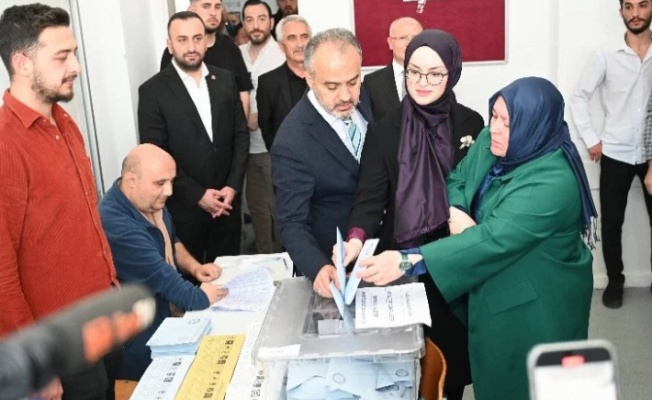 Bursa'da Aktaş ailesi oyunu kullandı