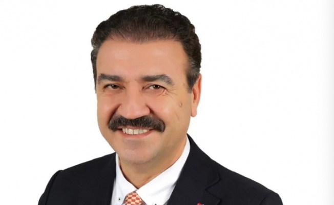 Gürsu Belediye Başkan adayı Halit Şefikoğlu AK Parti lehine 'Bağımsız'ca çekildi