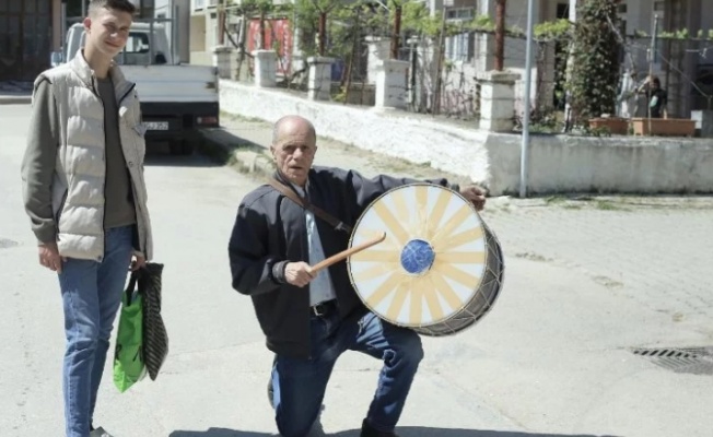 Bursa Yenişehir’de davulcular ilgiden memnun