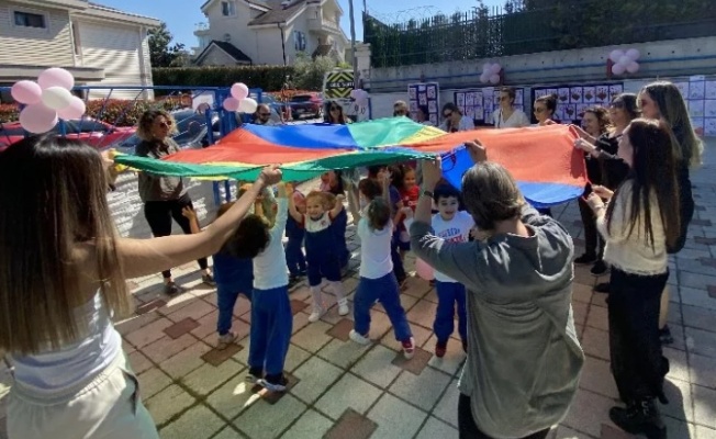 Bursa'da annelerle çocukların eğlenceli buluşması