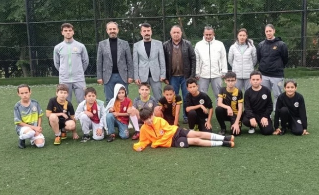 Bursa dağ yöresinde geleceğin futbolcuları yetişiyor