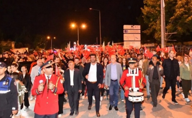 Bursa Mustafakemalpaşa aydınlandı